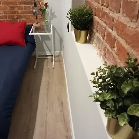 Апартаменти Hola Legionow Лодзь